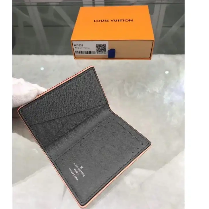 Brother Sam Yupoo Bags LV 19T1L0594 0808